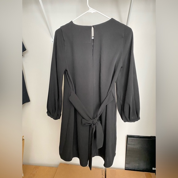 Zara dress - Picture 2 of 3